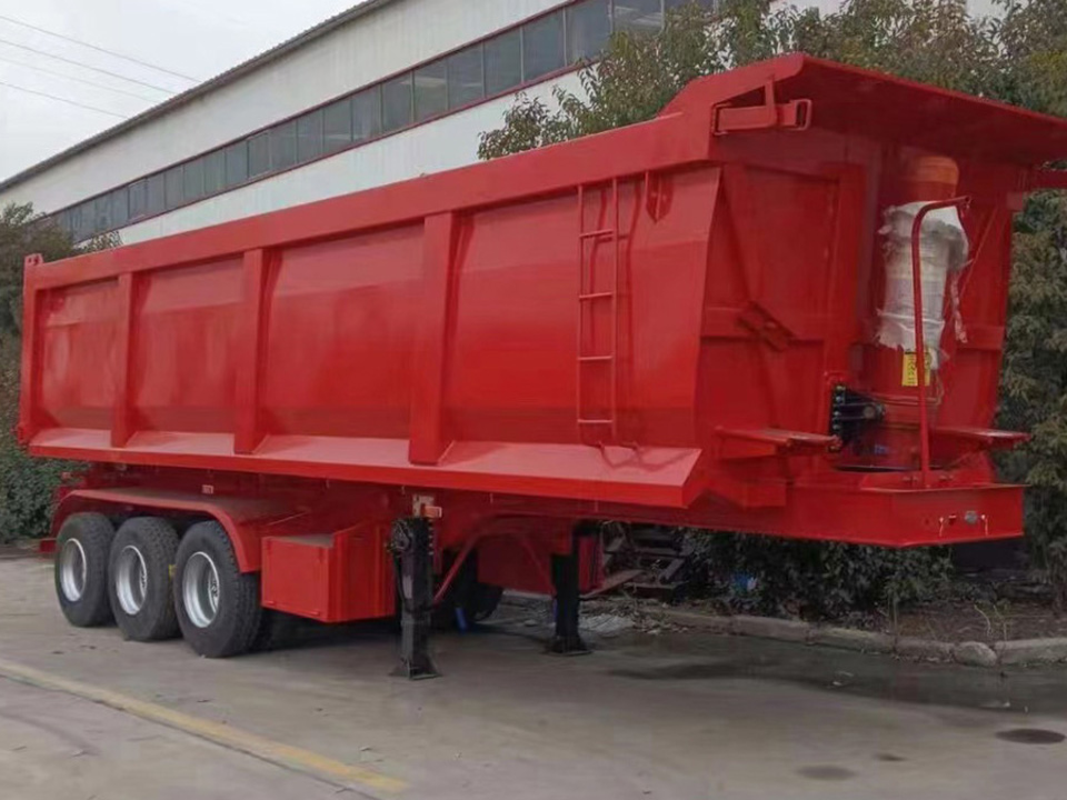 Derun Dump Trailer được chuyển đến Tanzania