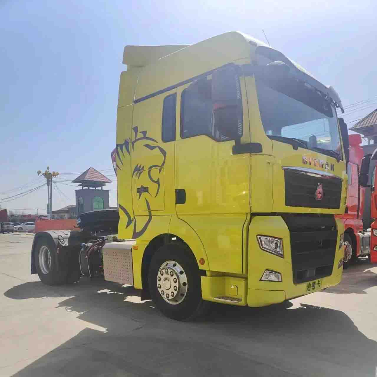 Xe đầu kéo Sinotruk Howo 4x2 Sitrak đã qua sử dụng